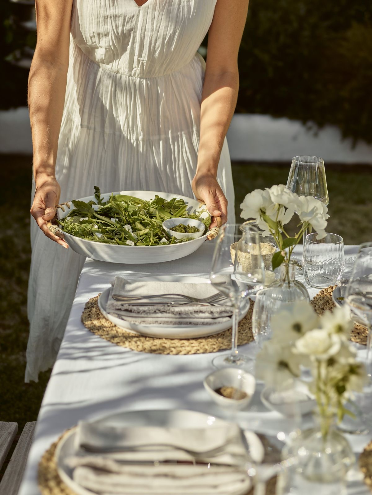 Shared organic meals at Artha healing retreat Türkiye